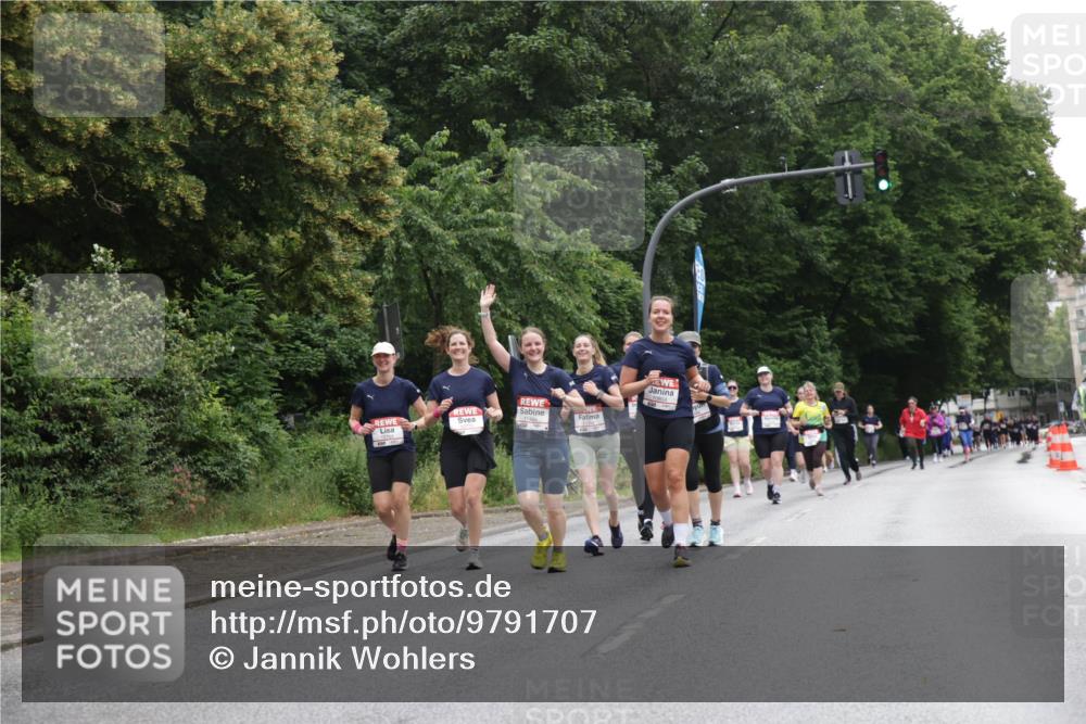 14.06.2026 - REWE Women's Run Jannik Wohlers http://msf.ph/oto/9791707 14.06.2026 10:06:14 Laufen 11348 meine-sportfotos.de