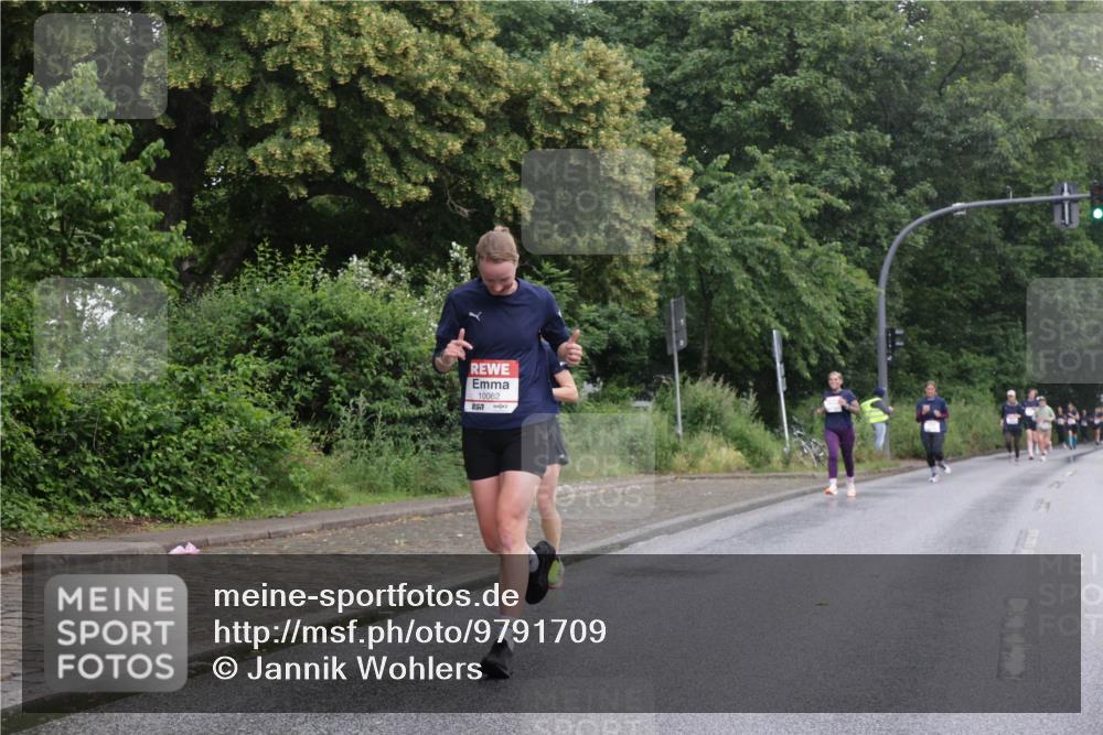 14.06.2026 - REWE Women's Run Jannik Wohlers http://msf.ph/oto/9791709 14.06.2026 09:49:51 Laufen 10062, 51 meine-sportfotos.de