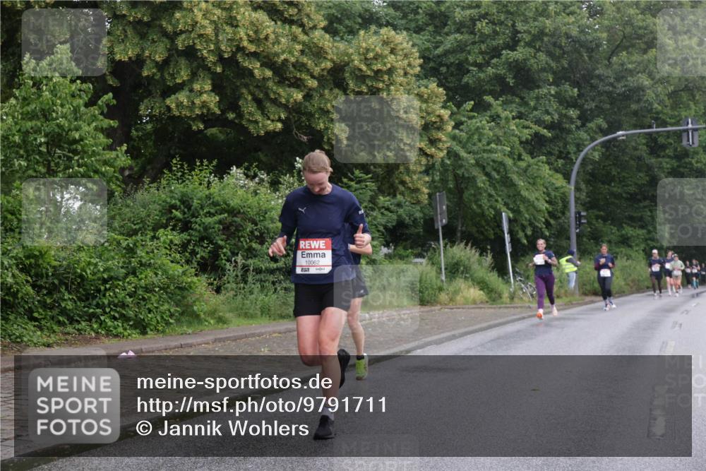 14.06.2026 - REWE Women's Run Jannik Wohlers http://msf.ph/oto/9791711 14.06.2026 09:49:52 Laufen 10062, 57 meine-sportfotos.de