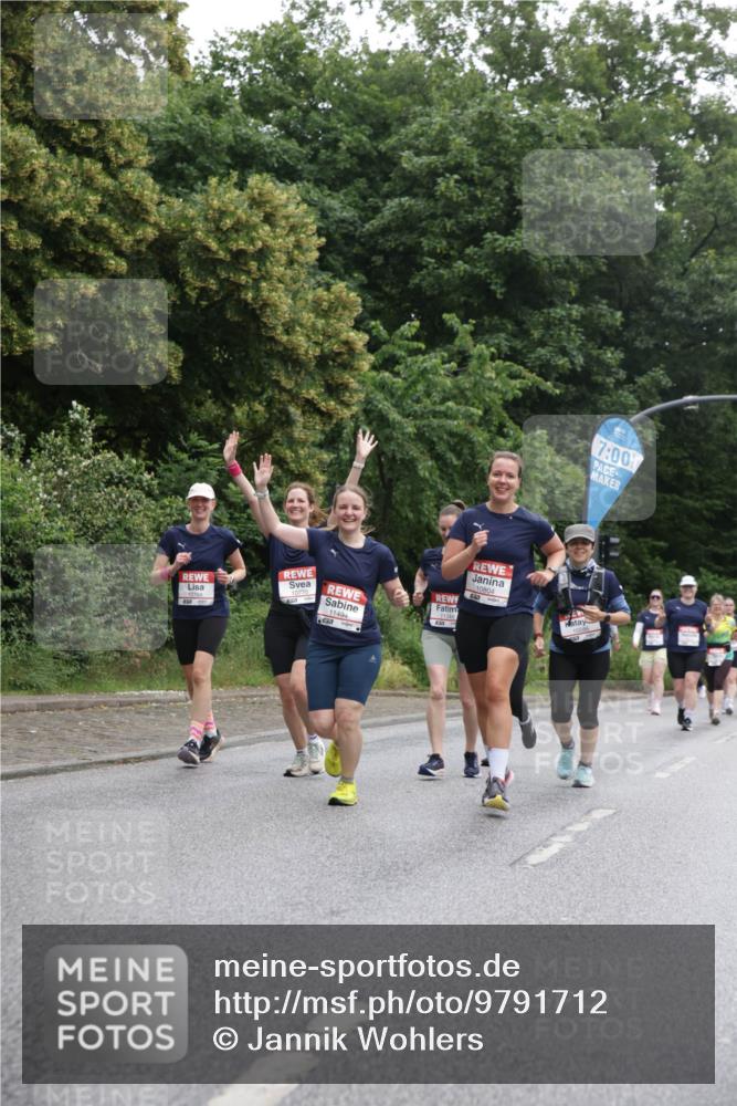 14.06.2026 - REWE Women's Run Jannik Wohlers http://msf.ph/oto/9791712 14.06.2026 10:06:15 Laufen 10804, 10770, 10769, 7, 00 meine-sportfotos.de