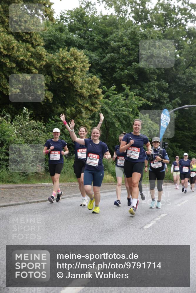 14.06.2026 - REWE Women's Run Jannik Wohlers http://msf.ph/oto/9791714 14.06.2026 10:06:15 Laufen 10770, 11494, 10804, 7, 00 meine-sportfotos.de