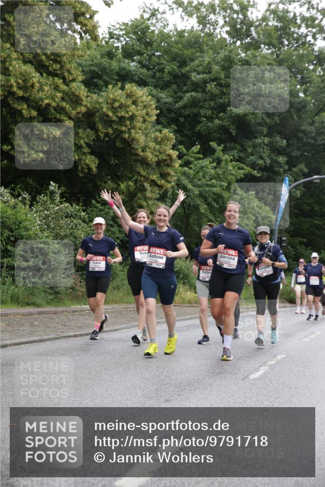 14.06.2026 - REWE Women's Run Jannik Wohlers http://msf.ph/oto/9791718 14.06.2026 10:06:15 Laufen 10770, 11494, 10804 meine-sportfotos.de