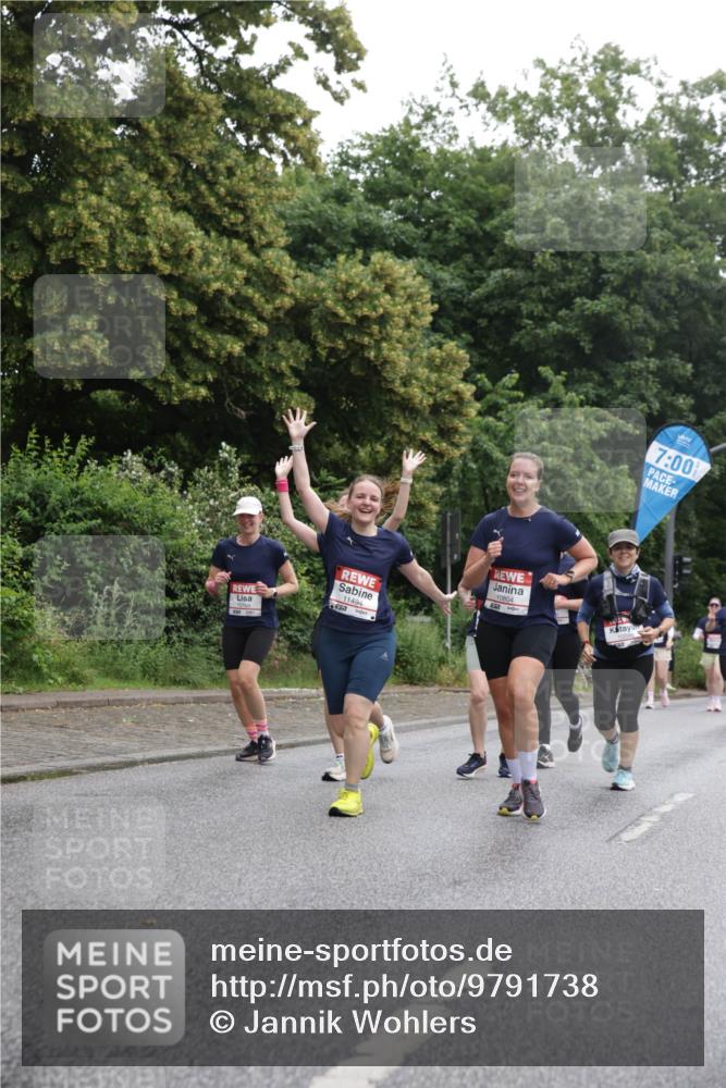 14.06.2026 - REWE Women's Run Jannik Wohlers http://msf.ph/oto/9791738 14.06.2026 10:06:16 Laufen 10804, 7, 00 meine-sportfotos.de