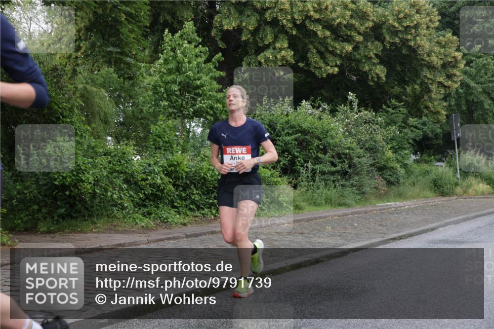 14.06.2026 - REWE Women's Run Jannik Wohlers http://msf.ph/oto/9791739 14.06.2026 09:49:53 Laufen  meine-sportfotos.de