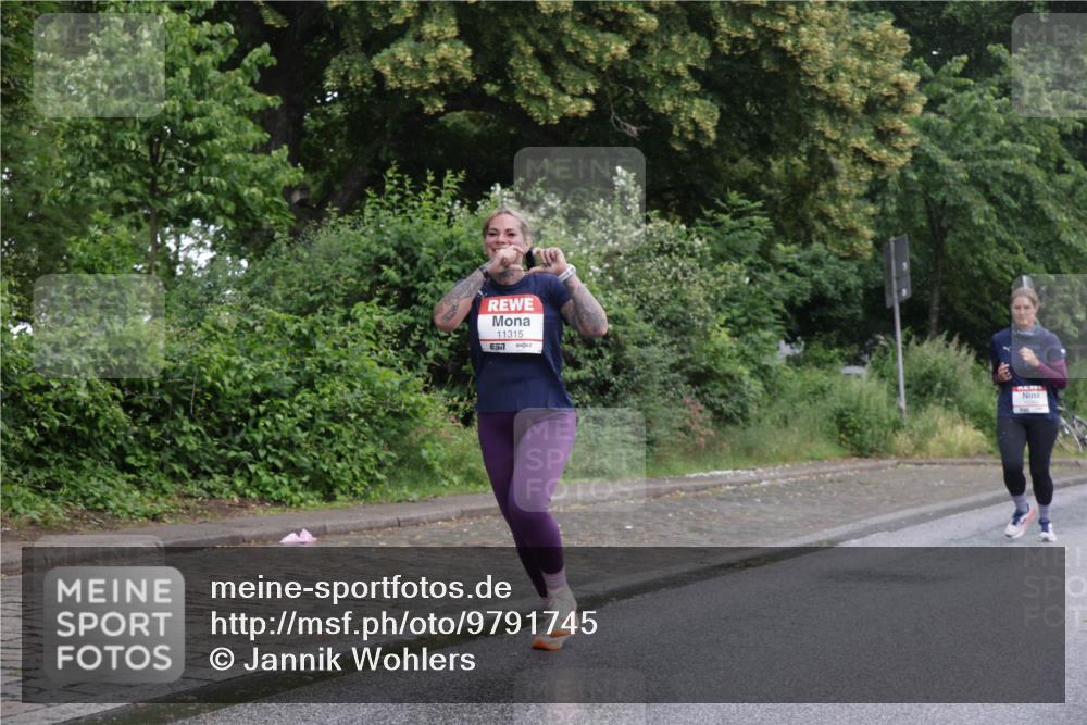 14.06.2026 - REWE Women's Run Jannik Wohlers http://msf.ph/oto/9791745 14.06.2026 09:49:56 Laufen 11315 meine-sportfotos.de