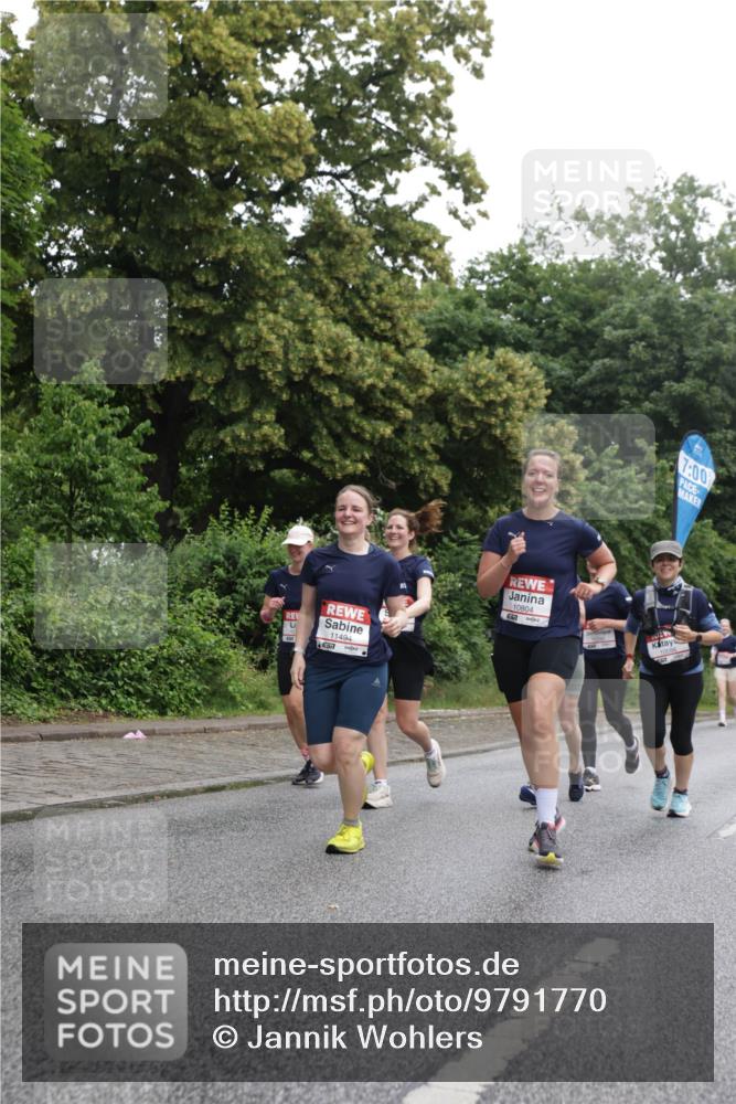 14.06.2026 - REWE Women's Run Jannik Wohlers http://msf.ph/oto/9791770 14.06.2026 10:06:16 Laufen 11494, 10804, 7, 00 meine-sportfotos.de