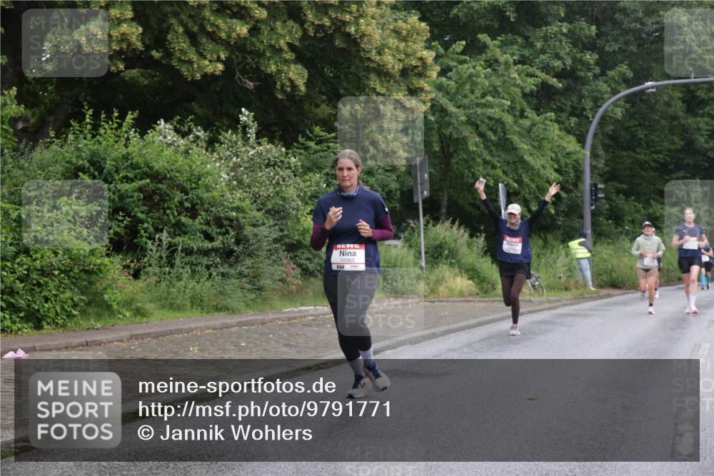14.06.2026 - REWE Women's Run Jannik Wohlers http://msf.ph/oto/9791771 14.06.2026 09:49:58 Laufen 10363, 7 meine-sportfotos.de