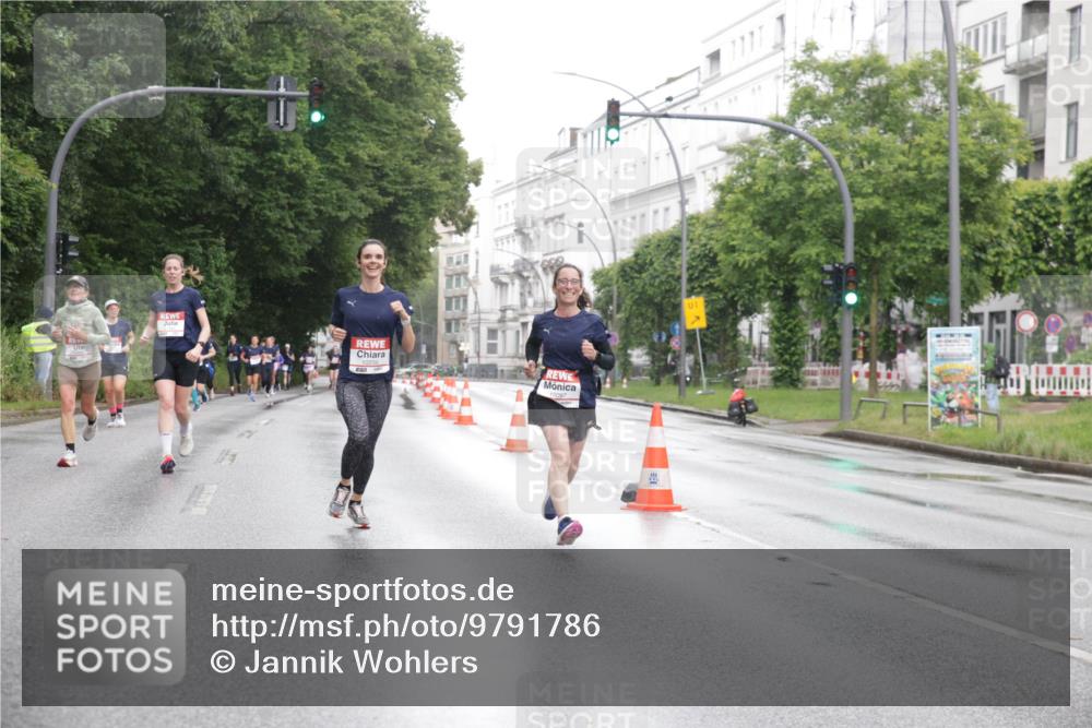 14.06.2026 - REWE Women's Run Jannik Wohlers http://msf.ph/oto/9791786 14.06.2026 09:49:59 Laufen 01 meine-sportfotos.de