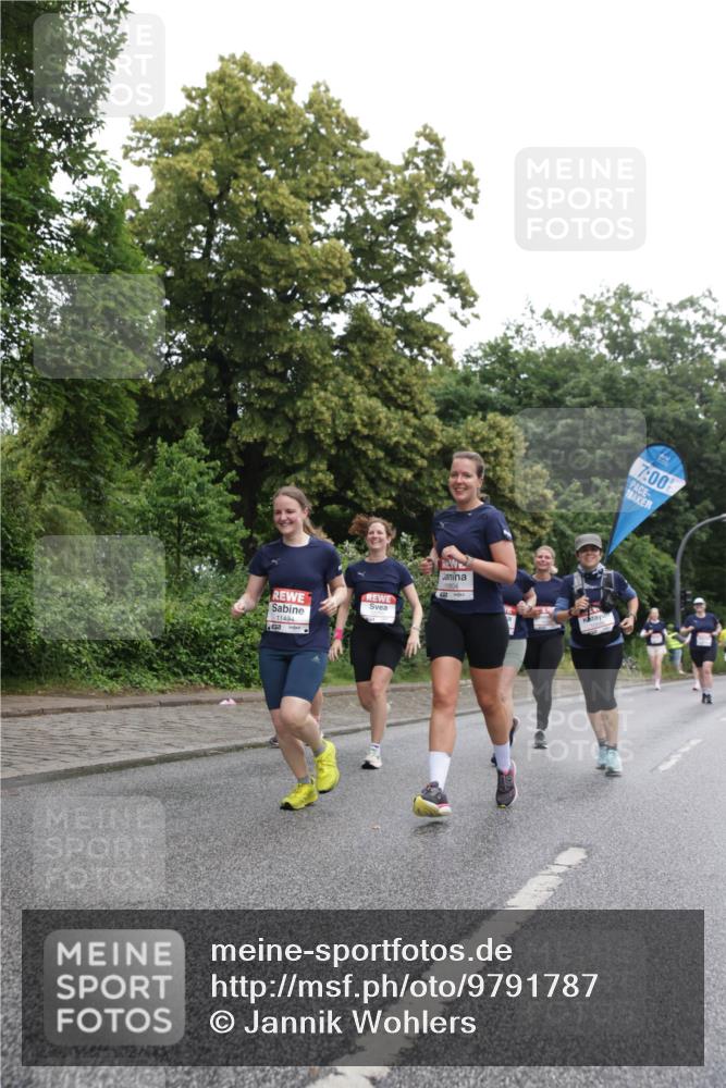 14.06.2026 - REWE Women's Run Jannik Wohlers http://msf.ph/oto/9791787 14.06.2026 10:06:17 Laufen 10804, 11494, 7, 00 meine-sportfotos.de