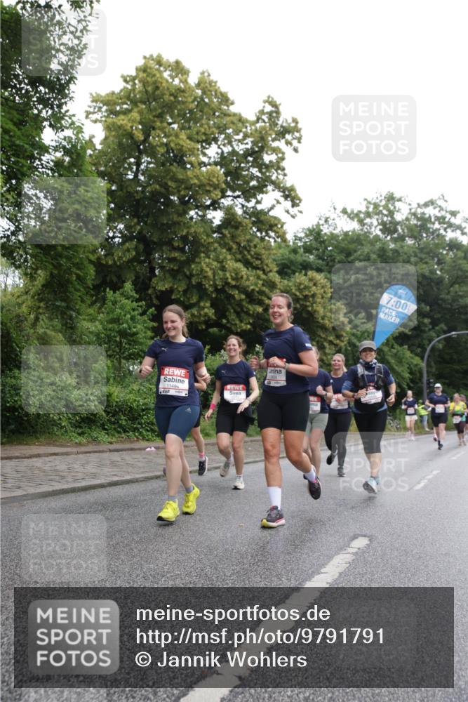 14.06.2026 - REWE Women's Run Jannik Wohlers http://msf.ph/oto/9791791 14.06.2026 10:06:17 Laufen 657, 7, 00 meine-sportfotos.de