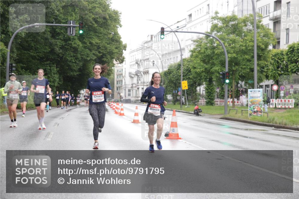 14.06.2026 - REWE Women's Run Jannik Wohlers http://msf.ph/oto/9791795 14.06.2026 09:49:59 Laufen 1 meine-sportfotos.de
