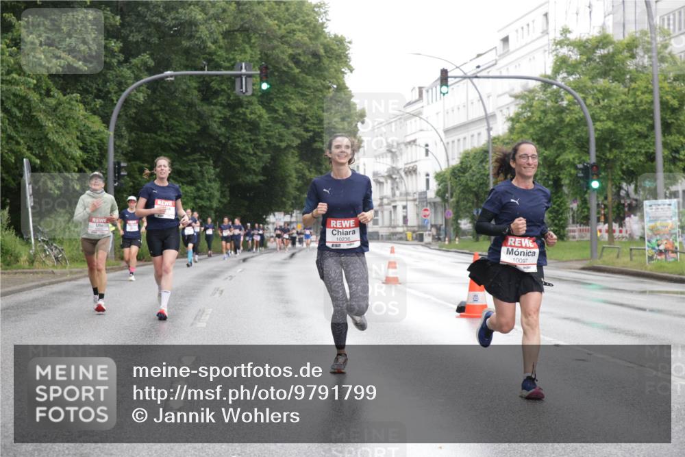 14.06.2026 - REWE Women's Run Jannik Wohlers http://msf.ph/oto/9791799 14.06.2026 09:50:00 Laufen 10236, 7, 10097 meine-sportfotos.de