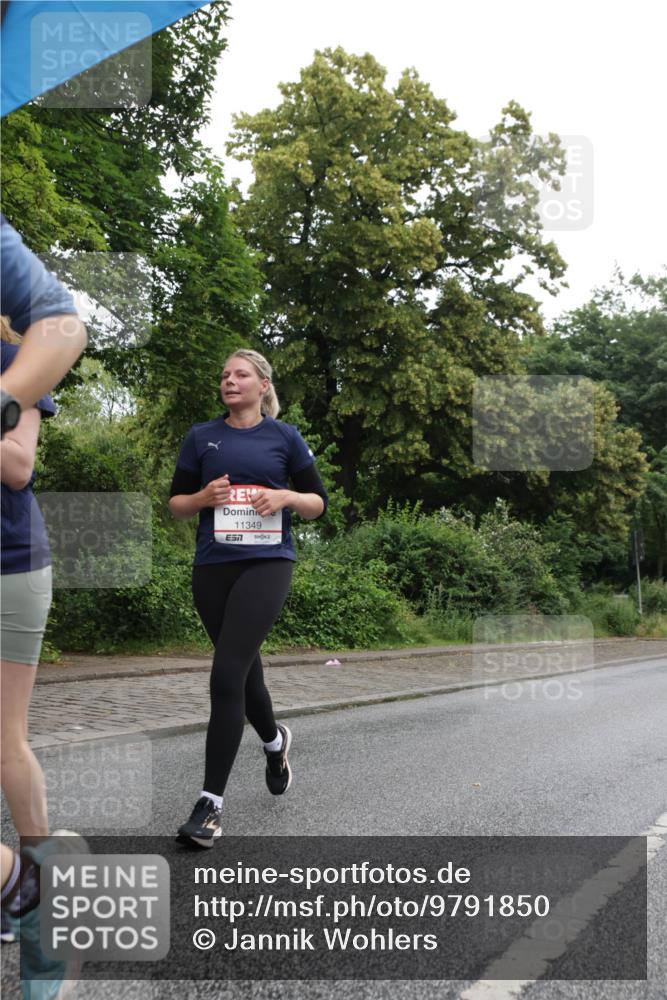 14.06.2026 - REWE Women's Run Jannik Wohlers http://msf.ph/oto/9791850 14.06.2026 10:06:19 Laufen 11349 meine-sportfotos.de