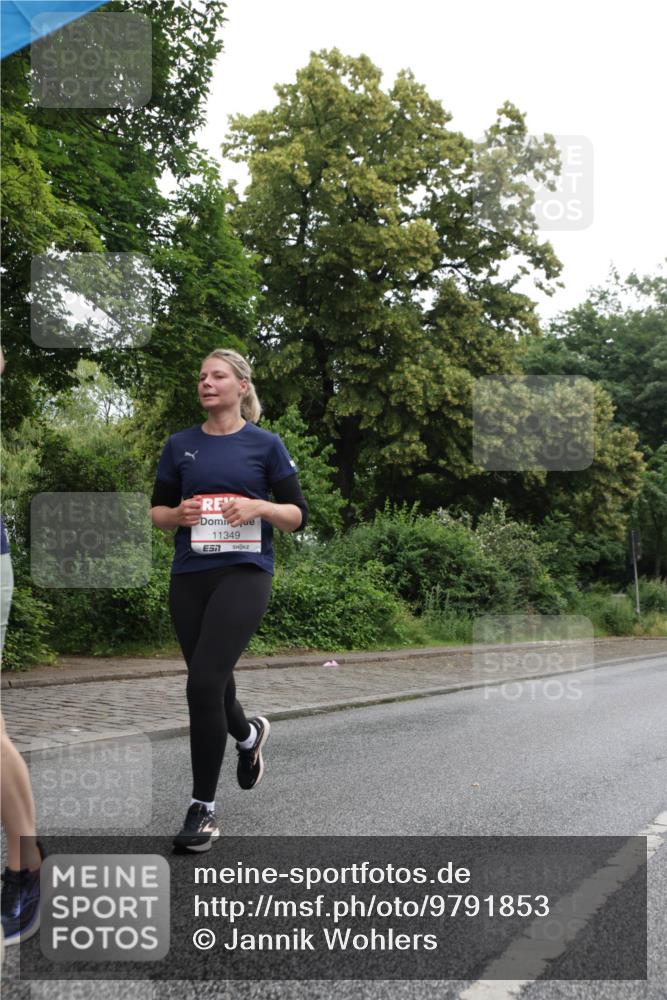 14.06.2026 - REWE Women's Run Jannik Wohlers http://msf.ph/oto/9791853 14.06.2026 10:06:19 Laufen 11349, 7 meine-sportfotos.de