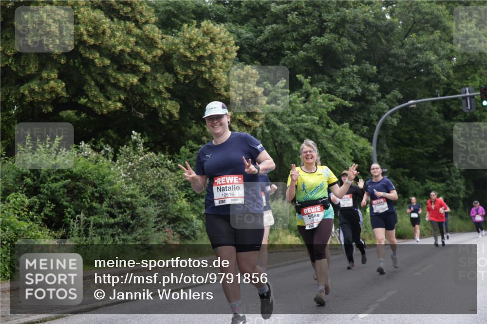14.06.2026 - REWE Women's Run Jannik Wohlers http://msf.ph/oto/9791856 14.06.2026 10:06:21 Laufen 10516, 7, 11358 meine-sportfotos.de