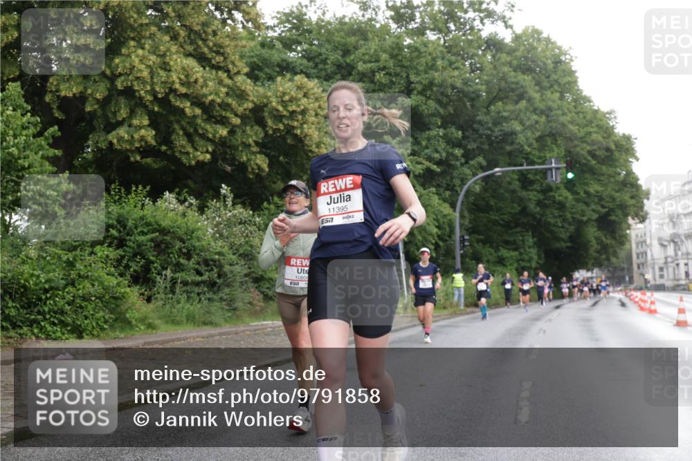 14.06.2026 - REWE Women's Run Jannik Wohlers http://msf.ph/oto/9791858 14.06.2026 09:50:03 Laufen 10806, 57, 11395, 7 meine-sportfotos.de