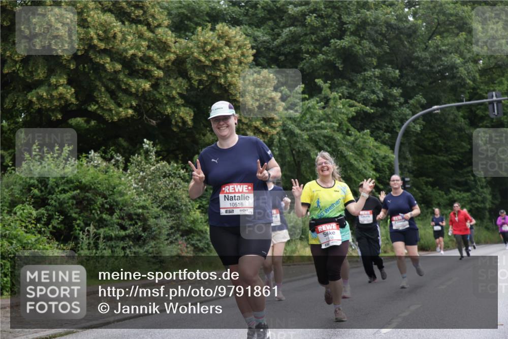 14.06.2026 - REWE Women's Run Jannik Wohlers http://msf.ph/oto/9791861 14.06.2026 10:06:21 Laufen 10516, 1158 meine-sportfotos.de