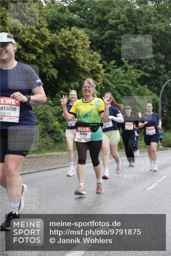 14.06.2026 - REWE Women's Run Jannik Wohlers http://msf.ph/oto/9791875 14.06.2026 10:06:22 Laufen 10516, 11241, 11358, 7, 10595 meine-sportfotos.de