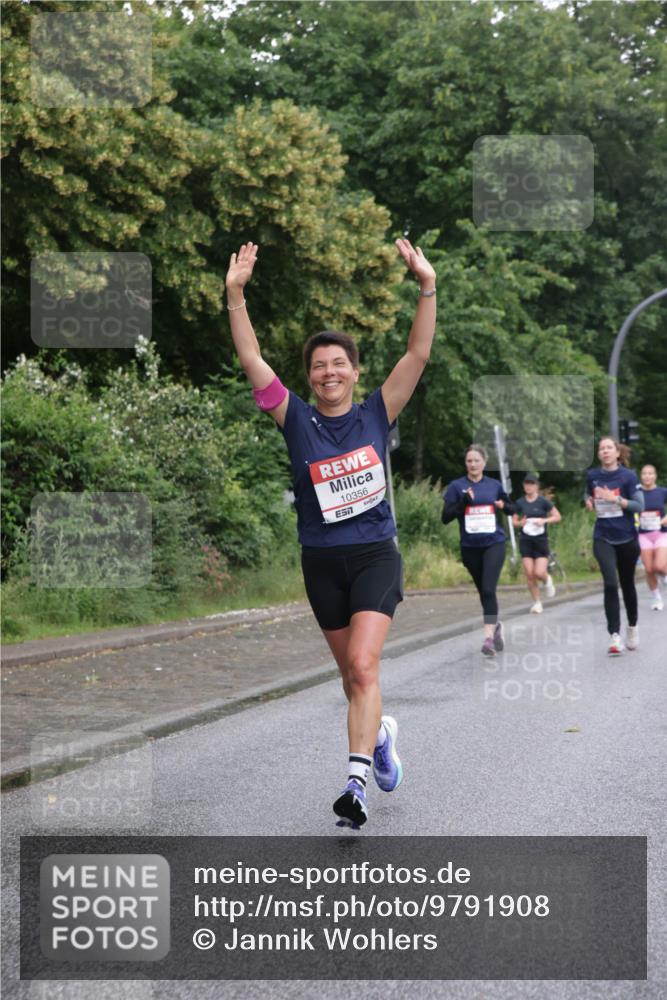 14.06.2026 - REWE Women's Run Jannik Wohlers http://msf.ph/oto/9791908 14.06.2026 09:50:12 Laufen 10356 meine-sportfotos.de