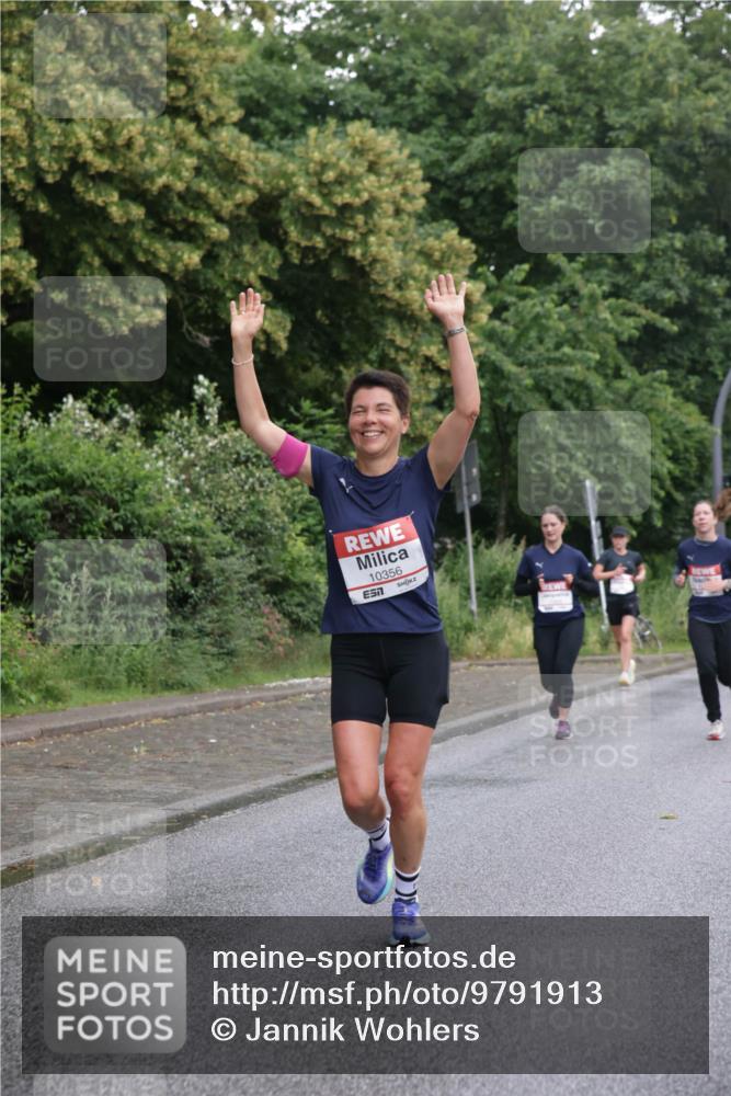14.06.2026 - REWE Women's Run Jannik Wohlers http://msf.ph/oto/9791913 14.06.2026 09:50:12 Laufen 10356 meine-sportfotos.de