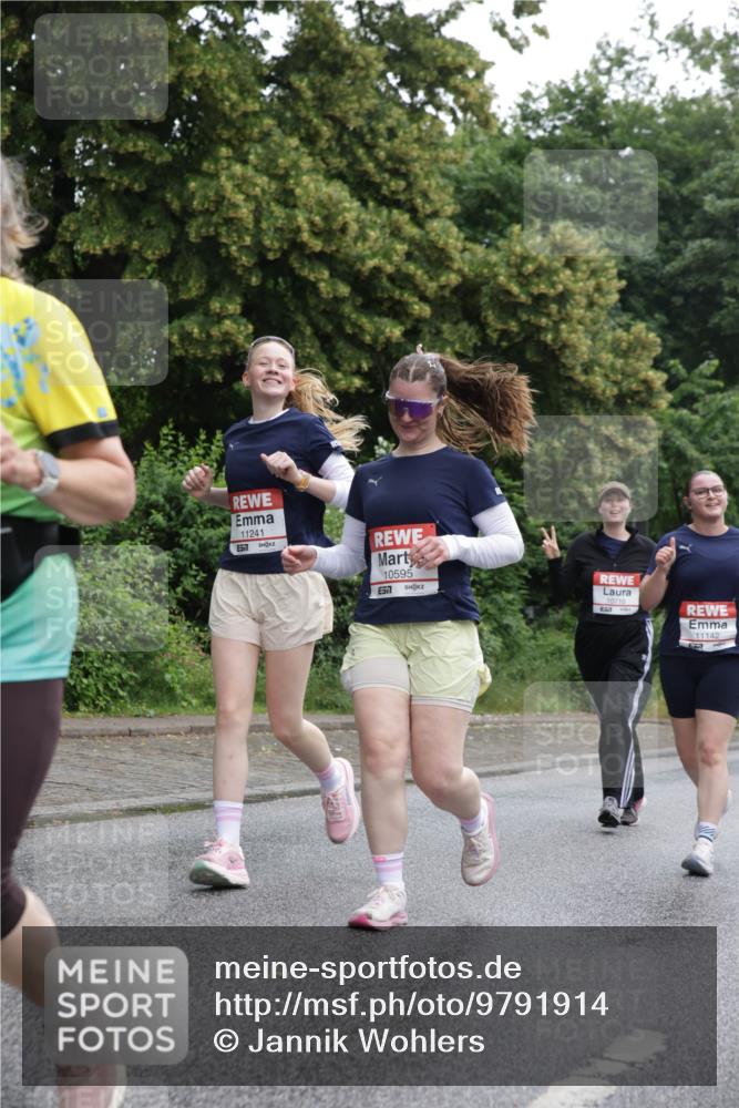 14.06.2026 - REWE Women's Run Jannik Wohlers http://msf.ph/oto/9791914 14.06.2026 10:06:24 Laufen 11241, 657, 10595, 11142 meine-sportfotos.de