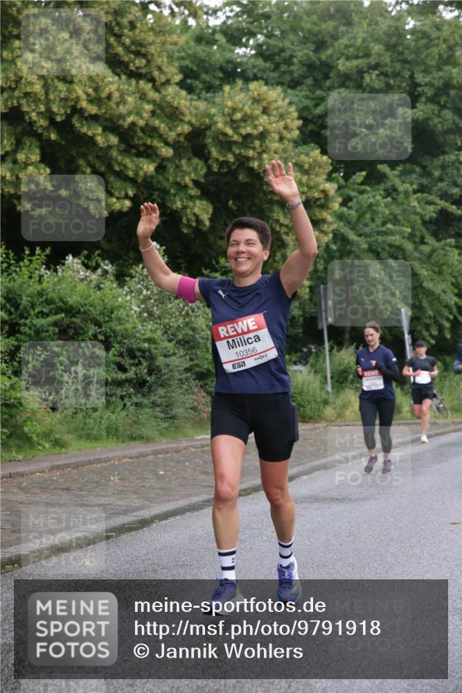 14.06.2026 - REWE Women's Run Jannik Wohlers http://msf.ph/oto/9791918 14.06.2026 09:50:12 Laufen 10356, 57 meine-sportfotos.de