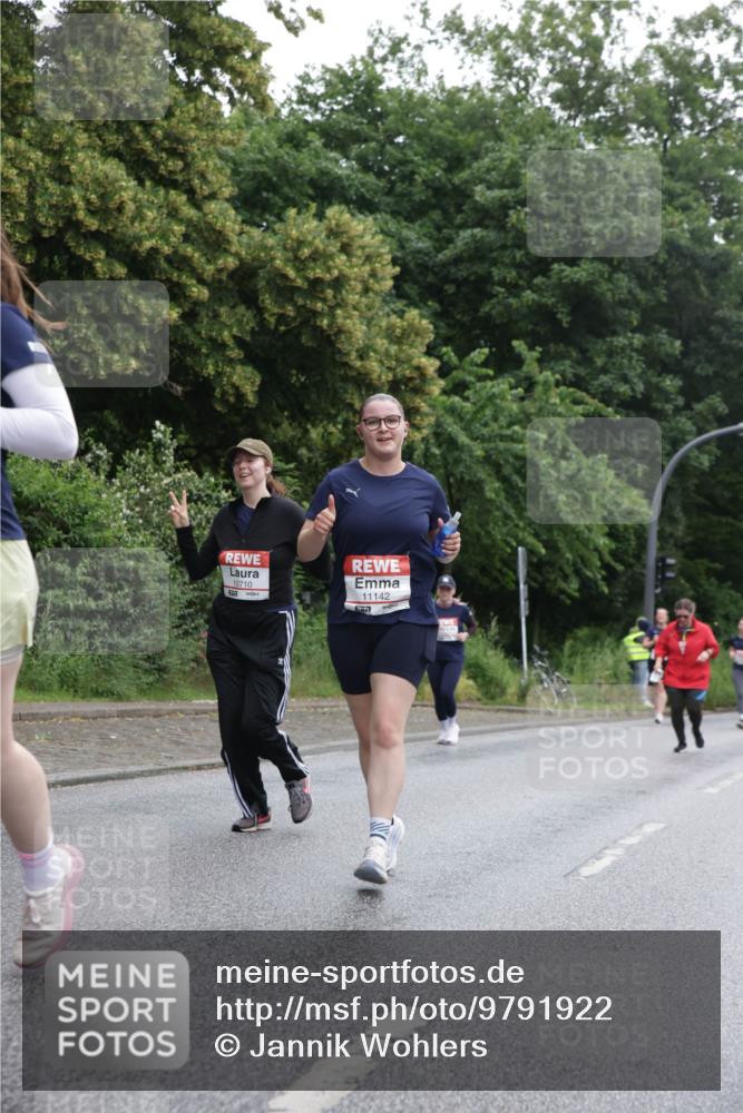 14.06.2026 - REWE Women's Run Jannik Wohlers http://msf.ph/oto/9791922 14.06.2026 10:06:24 Laufen 10710, 11142 meine-sportfotos.de