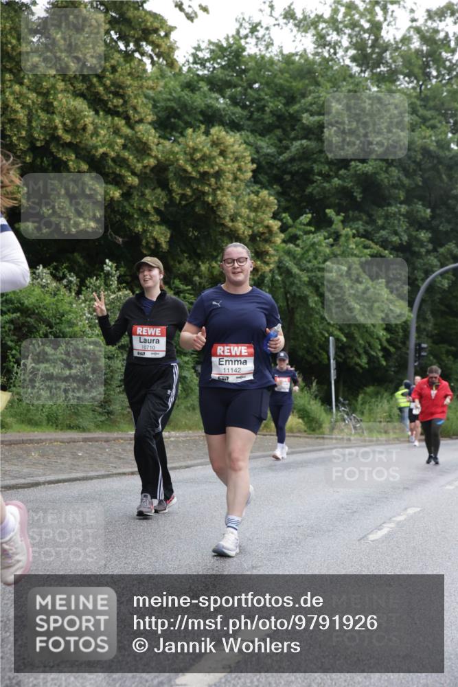 14.06.2026 - REWE Women's Run Jannik Wohlers http://msf.ph/oto/9791926 14.06.2026 10:06:24 Laufen 10710, 657, 11142 meine-sportfotos.de