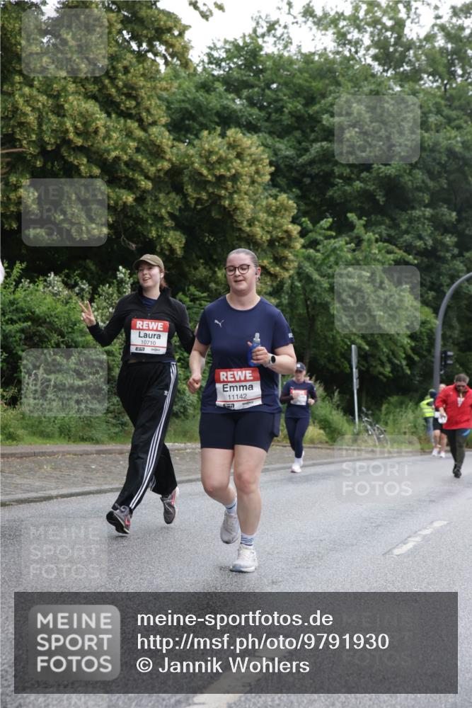 14.06.2026 - REWE Women's Run Jannik Wohlers http://msf.ph/oto/9791930 14.06.2026 10:06:25 Laufen 10710, 7, 11142 meine-sportfotos.de