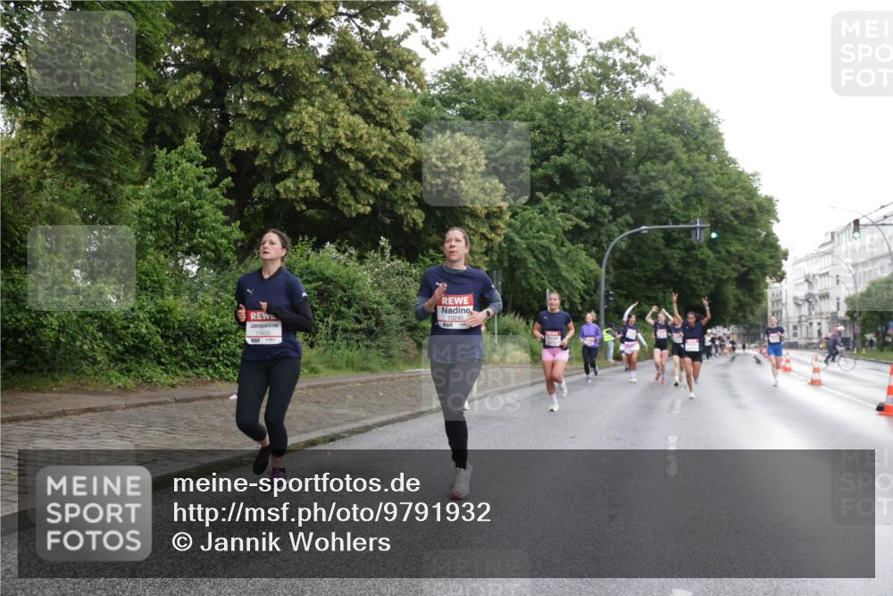14.06.2026 - REWE Women's Run Jannik Wohlers http://msf.ph/oto/9791932 14.06.2026 09:50:15 Laufen 11433, 10290 meine-sportfotos.de