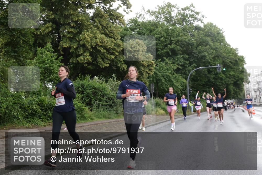 14.06.2026 - REWE Women's Run Jannik Wohlers http://msf.ph/oto/9791937 14.06.2026 09:50:15 Laufen  meine-sportfotos.de