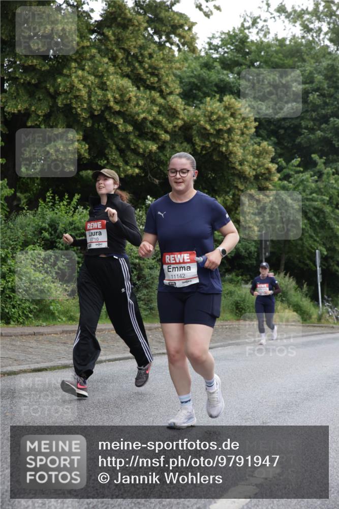 14.06.2026 - REWE Women's Run Jannik Wohlers http://msf.ph/oto/9791947 14.06.2026 10:06:25 Laufen 10710, 11142 meine-sportfotos.de