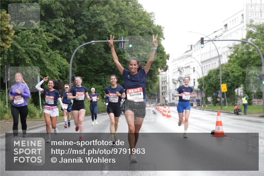 14.06.2026 - REWE Women's Run Jannik Wohlers http://msf.ph/oto/9791963 14.06.2026 09:50:18 Laufen 11389 meine-sportfotos.de