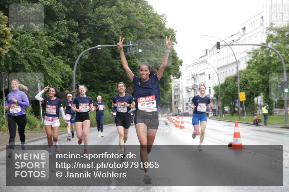14.06.2026 - REWE Women's Run Jannik Wohlers http://msf.ph/oto/9791965 14.06.2026 09:50:18 Laufen 10434, 10899, 11389, 57 meine-sportfotos.de