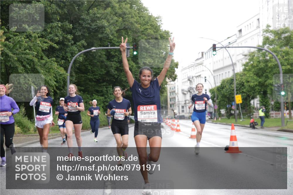 14.06.2026 - REWE Women's Run Jannik Wohlers http://msf.ph/oto/9791971 14.06.2026 09:50:18 Laufen 10899, 11389 meine-sportfotos.de