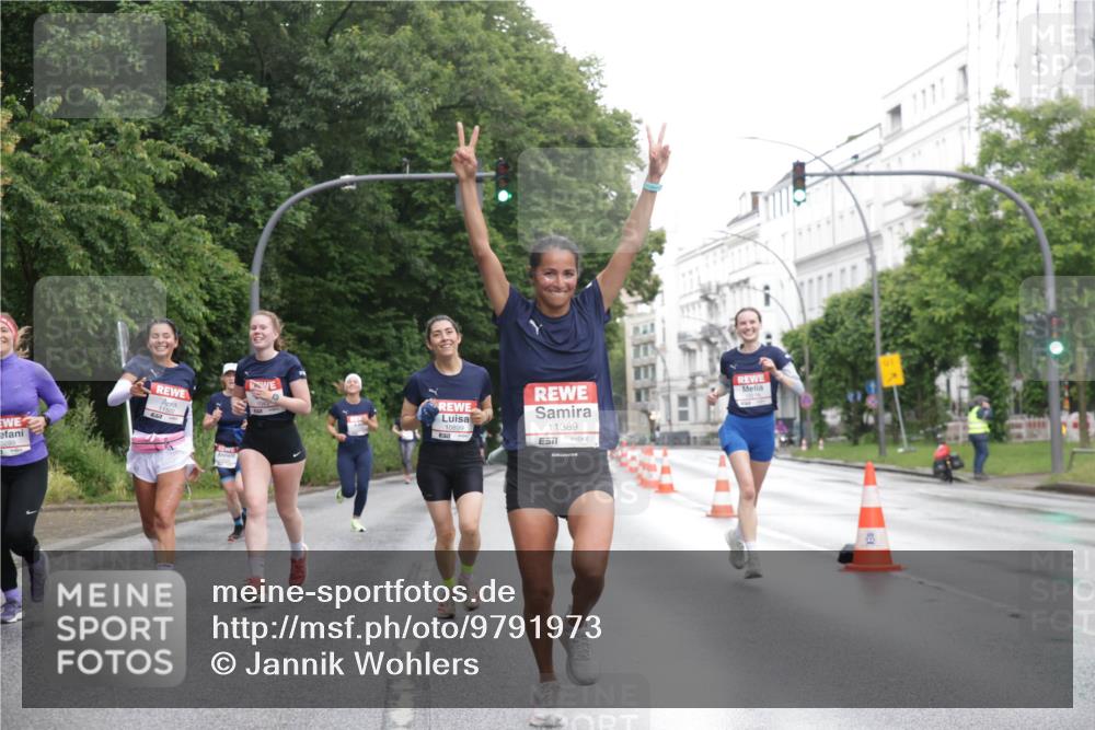 14.06.2026 - REWE Women's Run Jannik Wohlers http://msf.ph/oto/9791973 14.06.2026 09:50:18 Laufen 11502, 11389 meine-sportfotos.de