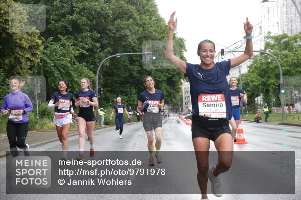 14.06.2026 - REWE Women's Run Jannik Wohlers http://msf.ph/oto/9791978 14.06.2026 09:50:18 Laufen 10299, 10434, 11502, 10899, 11389 meine-sportfotos.de