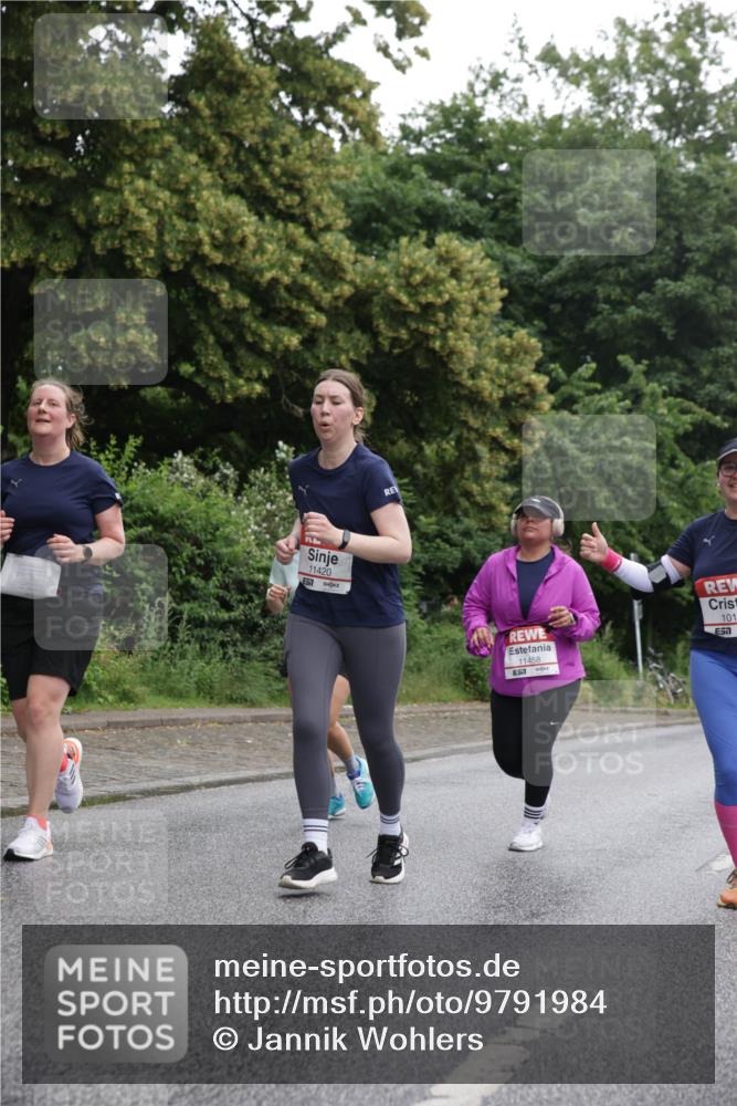 14.06.2026 - REWE Women's Run Jannik Wohlers http://msf.ph/oto/9791984 14.06.2026 10:06:35 Laufen 11420, 57, 11458, 57, 101 meine-sportfotos.de