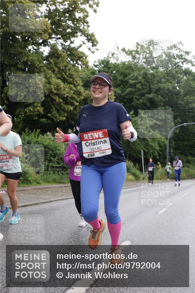 14.06.2026 - REWE Women's Run Jannik Wohlers http://msf.ph/oto/9792004 14.06.2026 10:06:36 Laufen 11488, 10180, 11, 7 meine-sportfotos.de