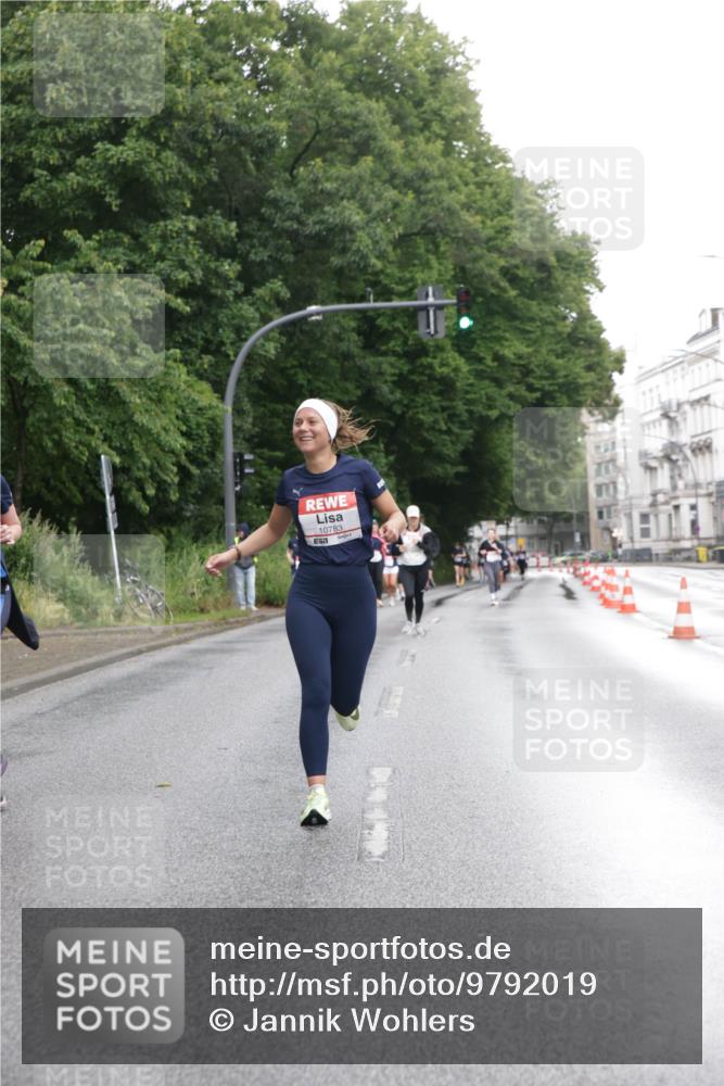 14.06.2026 - REWE Women's Run Jannik Wohlers http://msf.ph/oto/9792019 14.06.2026 09:50:21 Laufen 10783 meine-sportfotos.de