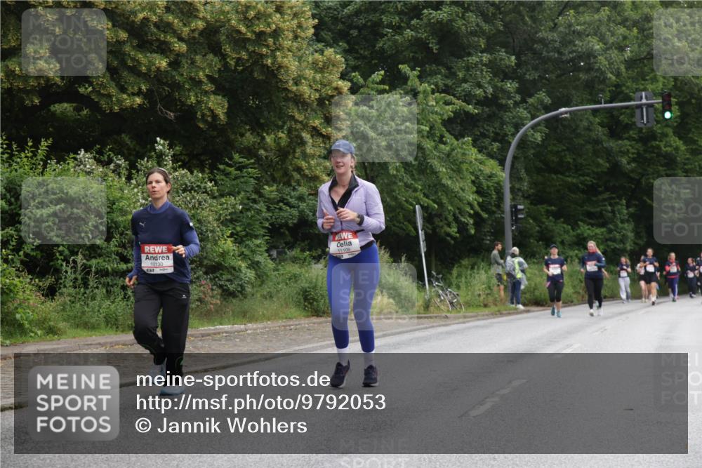 14.06.2026 - REWE Women's Run Jannik Wohlers http://msf.ph/oto/9792053 14.06.2026 10:06:41 Laufen 10130, 57, 11109 meine-sportfotos.de