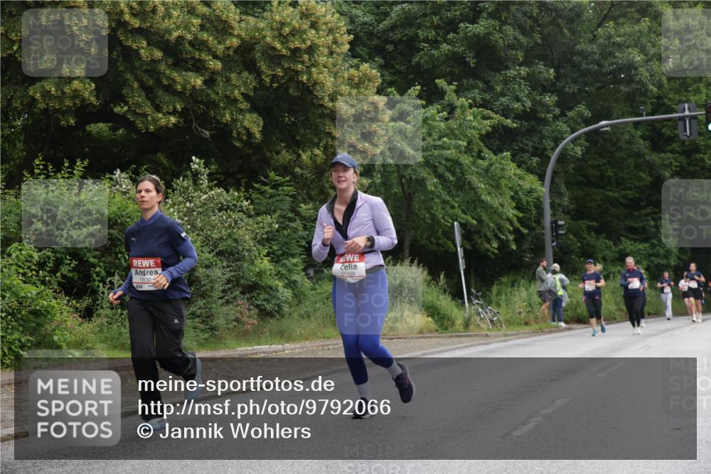 14.06.2026 - REWE Women's Run Jannik Wohlers http://msf.ph/oto/9792066 14.06.2026 10:06:41 Laufen 10130, 11109 meine-sportfotos.de