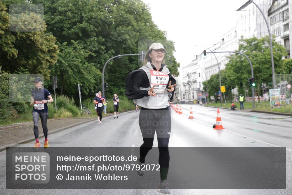14.06.2026 - REWE Women's Run Jannik Wohlers http://msf.ph/oto/9792072 14.06.2026 09:50:28 Laufen 11266 meine-sportfotos.de