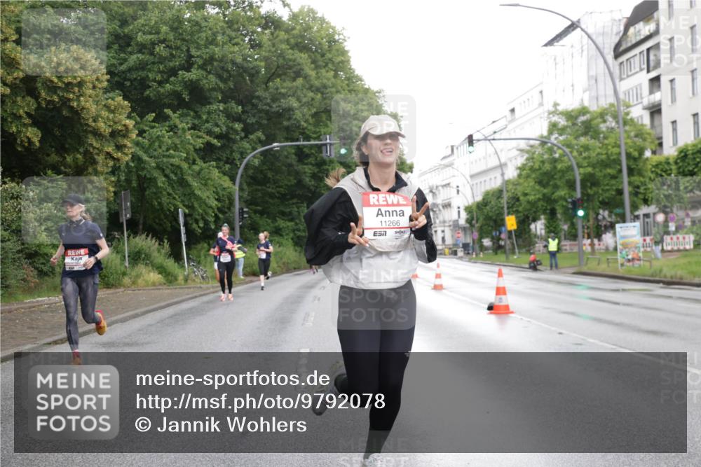 14.06.2026 - REWE Women's Run Jannik Wohlers http://msf.ph/oto/9792078 14.06.2026 09:50:28 Laufen 11266 meine-sportfotos.de