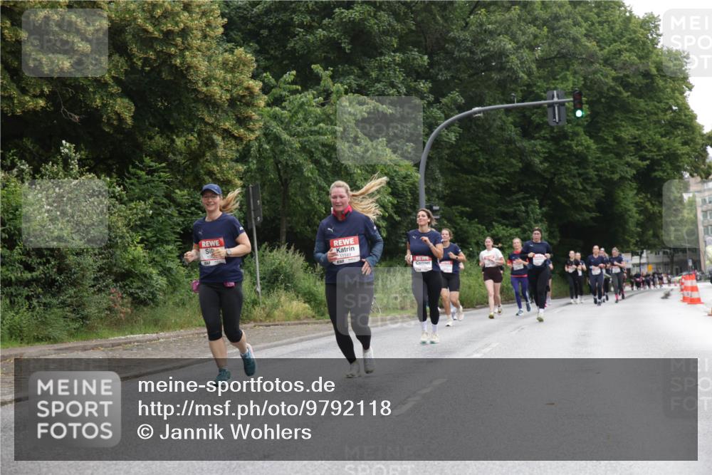 14.06.2026 - REWE Women's Run Jannik Wohlers http://msf.ph/oto/9792118 14.06.2026 10:06:49 Laufen  meine-sportfotos.de