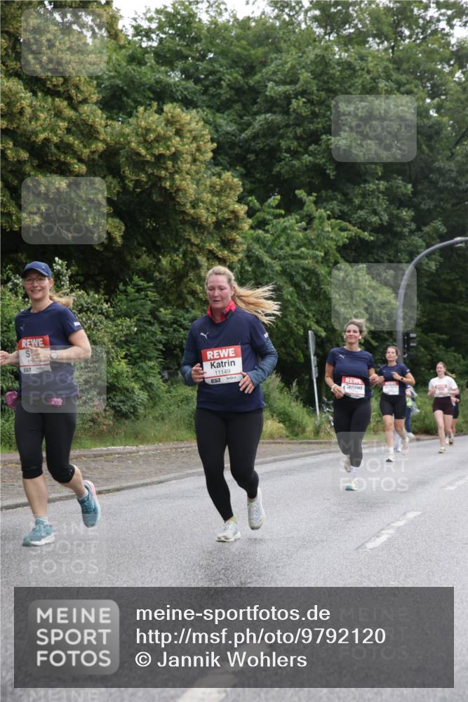 14.06.2026 - REWE Women's Run Jannik Wohlers http://msf.ph/oto/9792120 14.06.2026 10:06:51 Laufen 10029, 11149, 57 meine-sportfotos.de