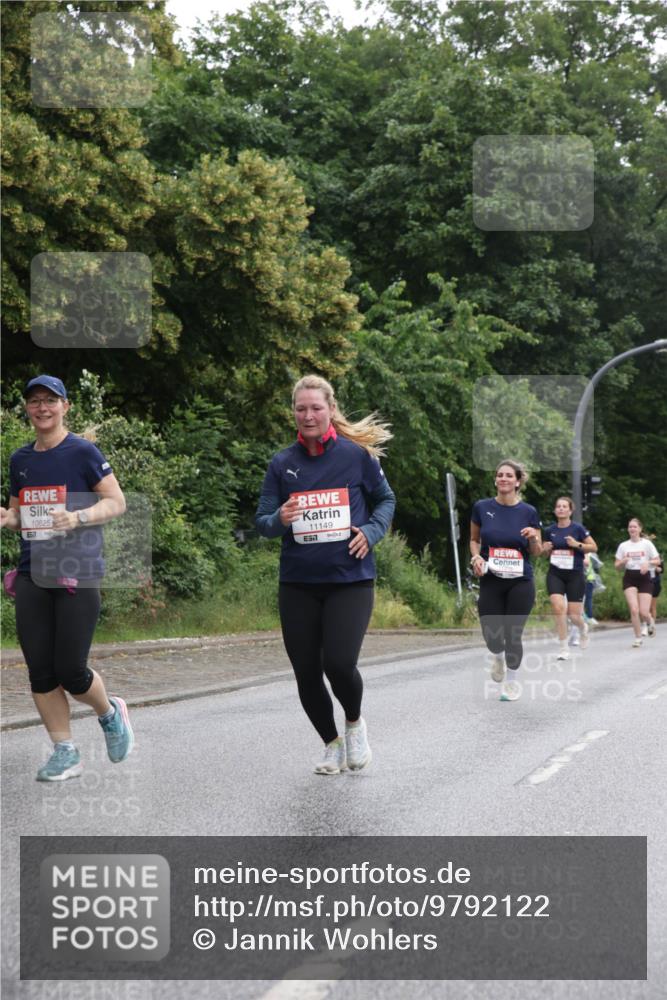 14.06.2026 - REWE Women's Run Jannik Wohlers http://msf.ph/oto/9792122 14.06.2026 10:06:51 Laufen 10625, 11149, 57 meine-sportfotos.de