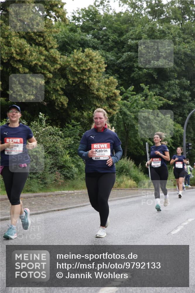 14.06.2026 - REWE Women's Run Jannik Wohlers http://msf.ph/oto/9792133 14.06.2026 10:06:51 Laufen 0625, 57, 11149 meine-sportfotos.de