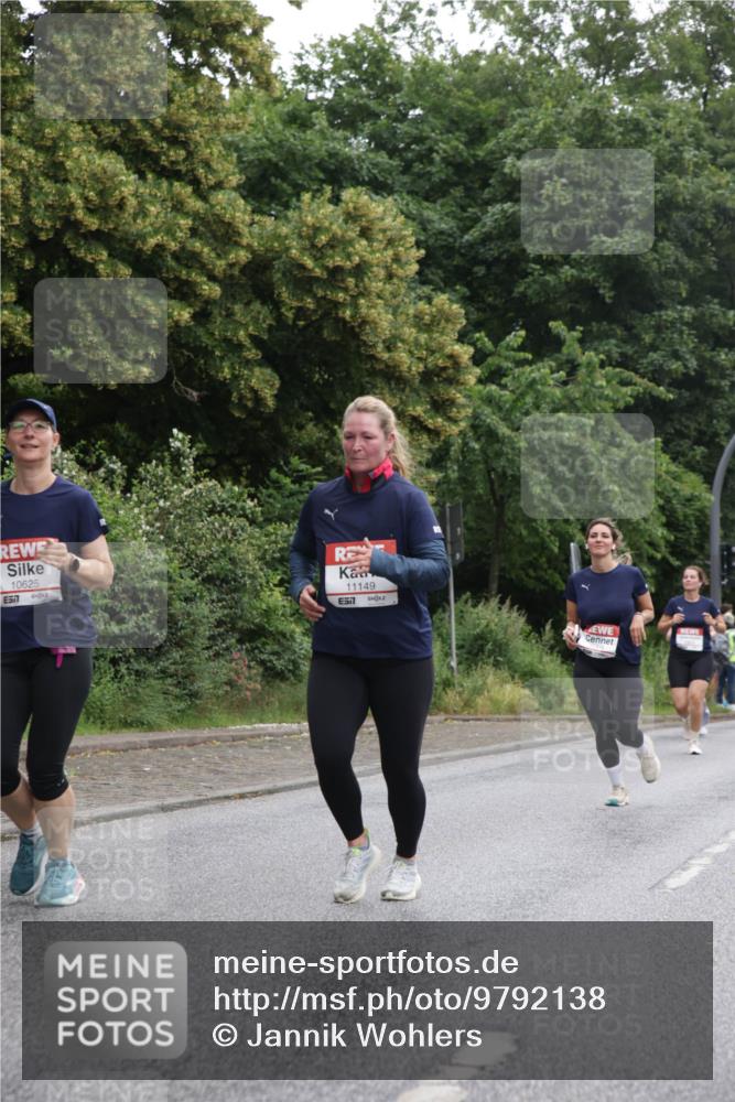 14.06.2026 - REWE Women's Run Jannik Wohlers http://msf.ph/oto/9792138 14.06.2026 10:06:51 Laufen 10625, 57, 7, 11149, 57 meine-sportfotos.de