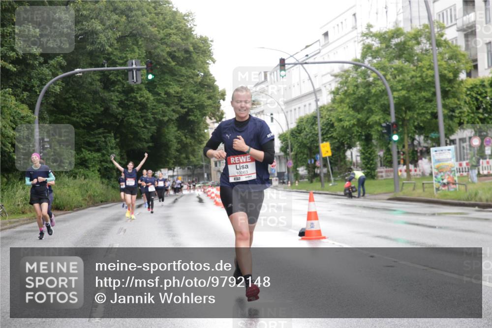 14.06.2026 - REWE Women's Run Jannik Wohlers http://msf.ph/oto/9792148 14.06.2026 09:50:37 Laufen 10063, 7 meine-sportfotos.de